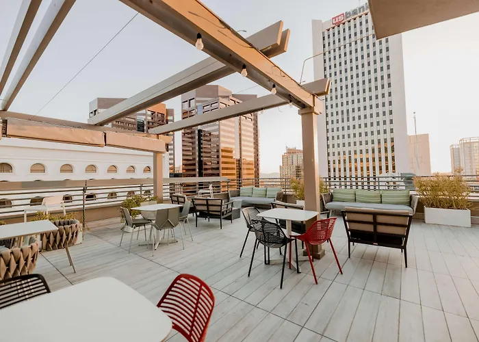 Hotel Hilton Garden Downtown 3*