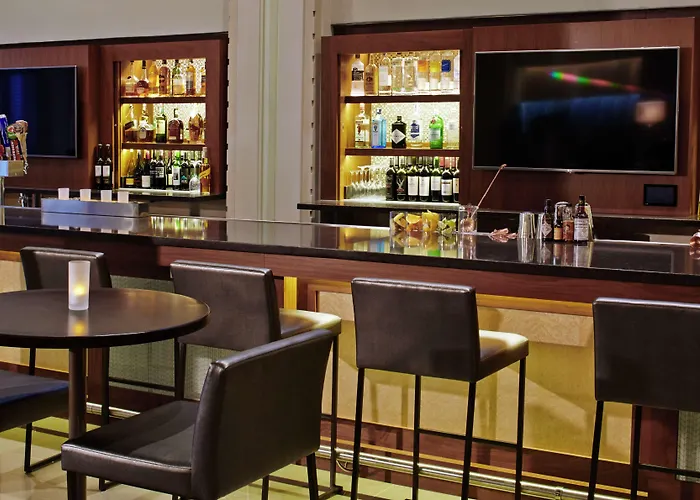 Hotel Hilton Garden Downtown 3*