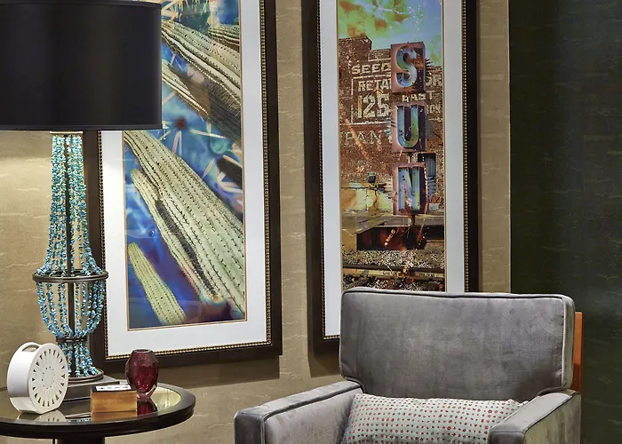 Hotel Hilton Garden Downtown 3*